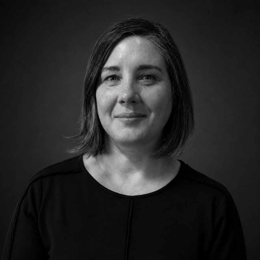 Nathalia Witt – Schwarz-Weiß-Porträt.